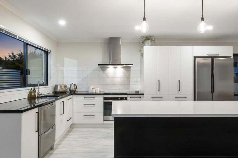 Photo of property in 301 Gladstone Road North, Mosgiel, 9092