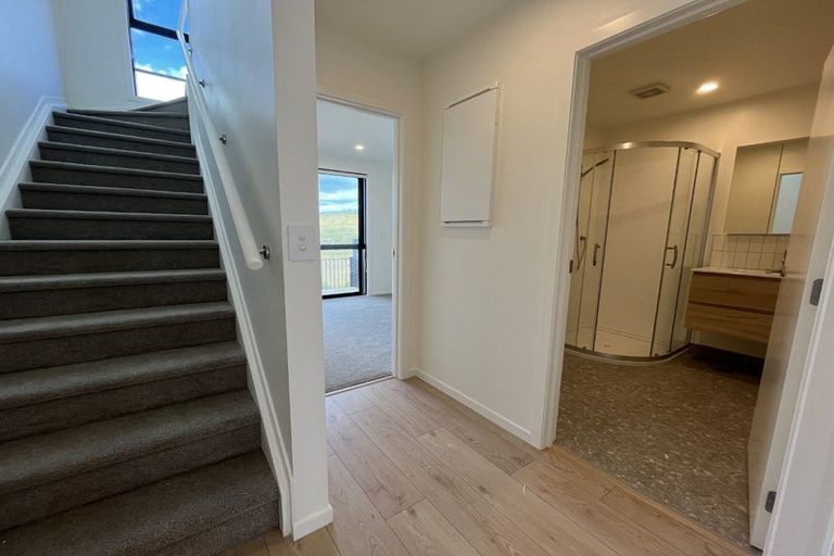 Photo of property in 4/23 Makomako Drive, Orewa, 0931