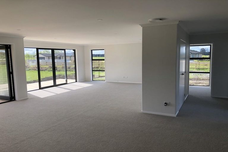 Photo of property in 11 The Lakes Drive, Kerikeri, 0230