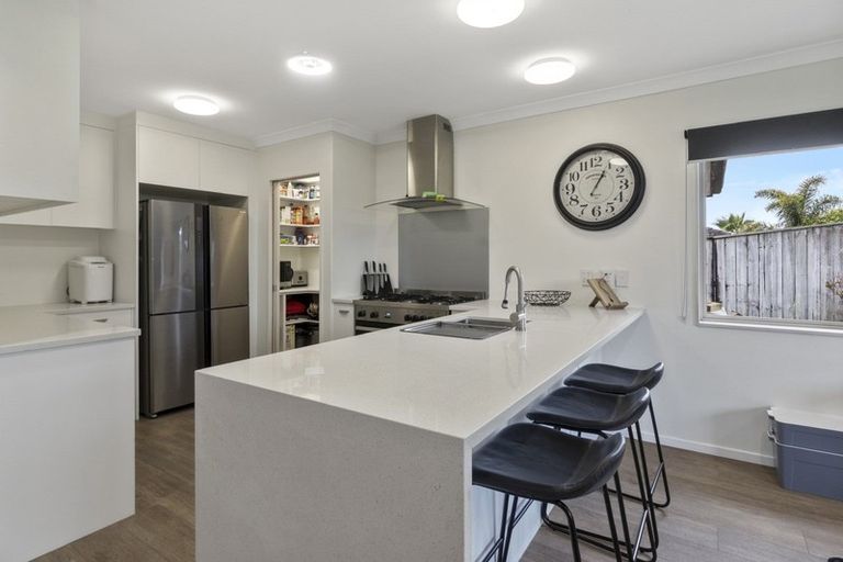 Photo of property in 13 Parkwood Place, Huntington, Hamilton, 3210