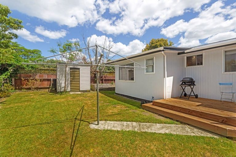Photo of property in 2/10 Queens Road, Elgin, Gisborne, 4010