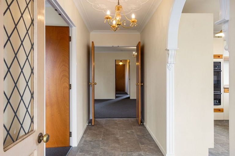 Photo of property in 12 Jasmine Avenue, Dinsdale, Hamilton, 3204