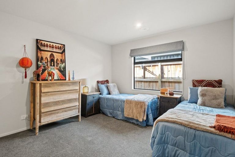 Photo of property in 32 Corriedale Road, Jacks Point, 9371