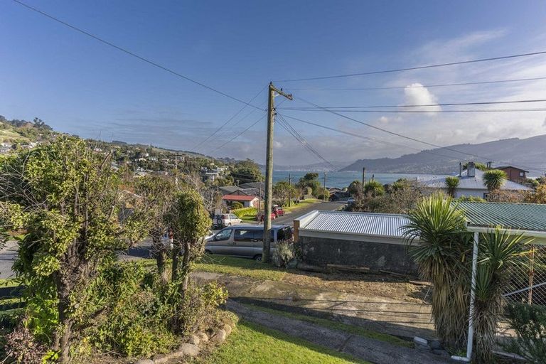Photo of property in 7 Dickson Street, Macandrew Bay, Dunedin, 9014