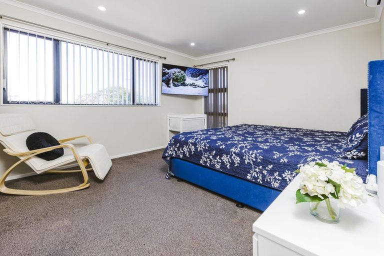 Photo of property in 9 Landon Avenue, Mangere East, Auckland, 2024