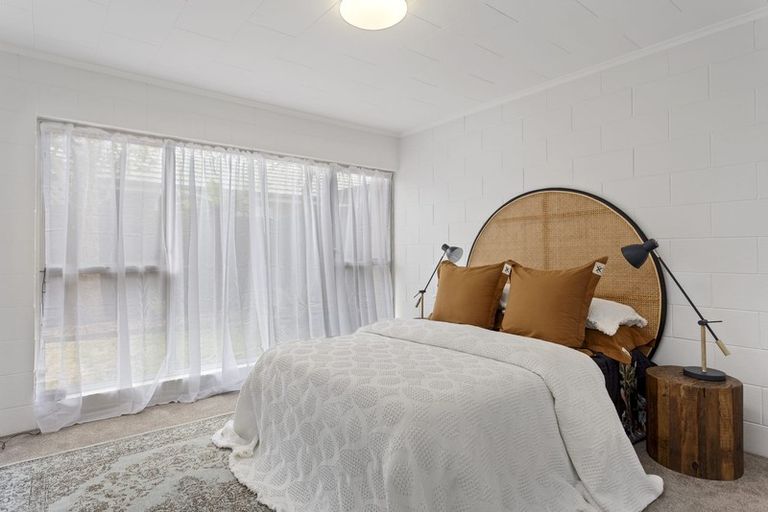 Photo of property in 1/106 Charles Street, Waltham, Christchurch, 8011