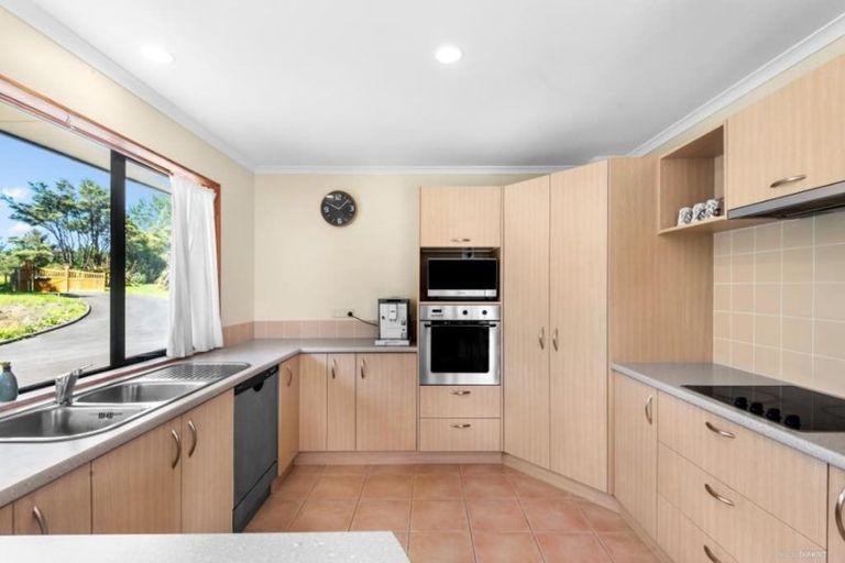 Photo of property in 11 Bald Hill Road, Helensville, Kaukapakapa, 0871