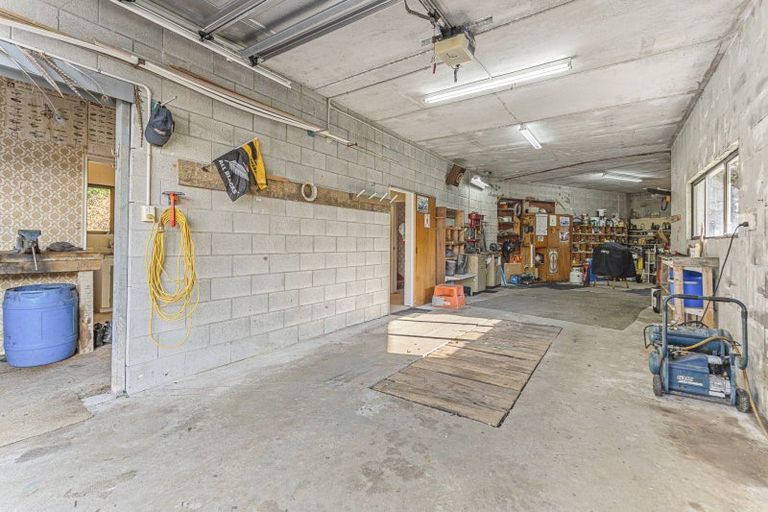 Photo of property in 10b Hickford Place, Okato, 4335