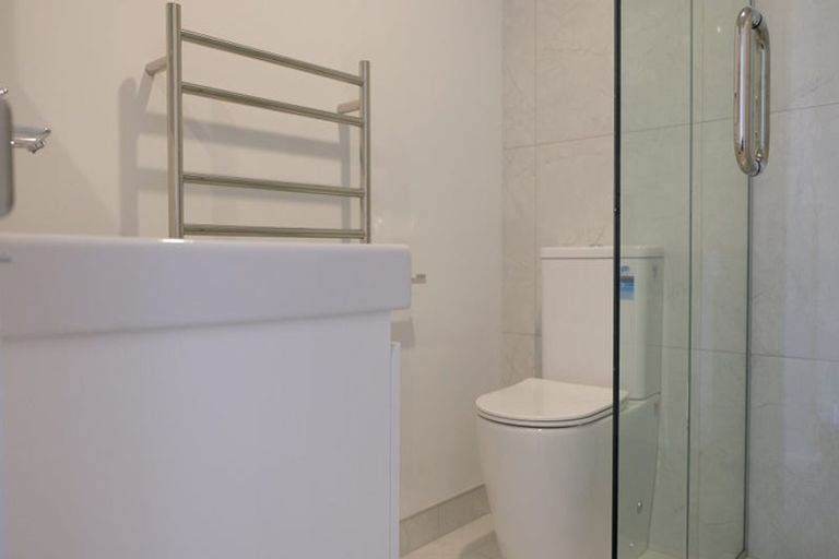 Photo of property in 8c Champion Street, Edgeware, Christchurch, 8013