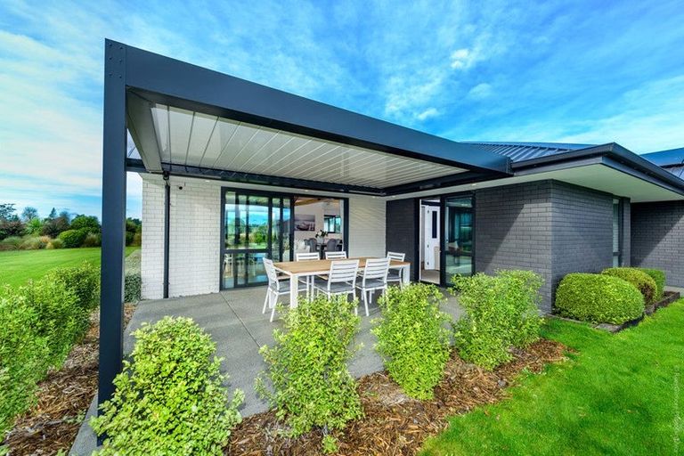 Photo of property in 9 Merino Crescent, Kirwee, 7571