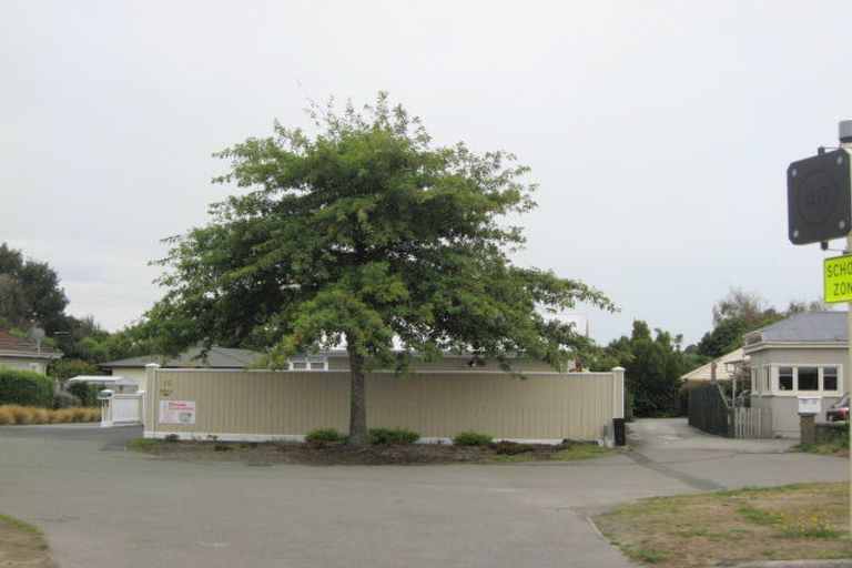 Photo of property in 15 Hoon Hay Road, Hoon Hay, Christchurch, 8025