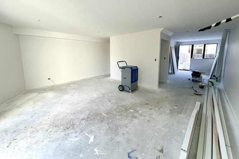 Photo of property in 4/133 Blighs Road, Strowan, Christchurch, 8052