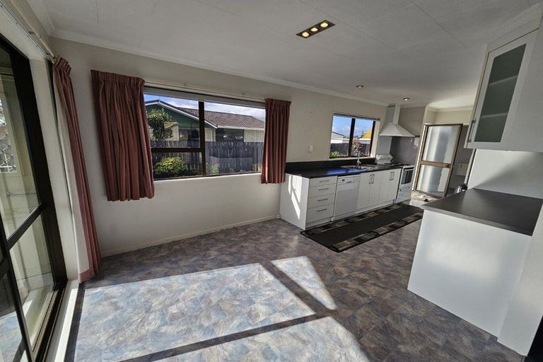 Photo of property in 47a Glamis Avenue, Bell Block, New Plymouth, 4312