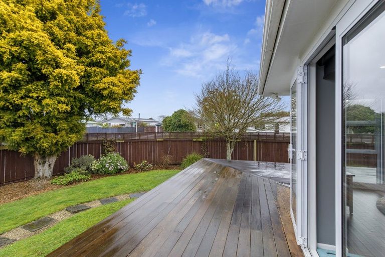 Photo of property in 1 Harvard Grove, Totara Park, Upper Hutt, 5018
