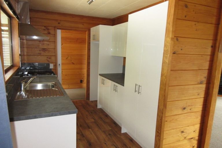 Photo of property in 4 Poneke Drive, Waikanae, 5036