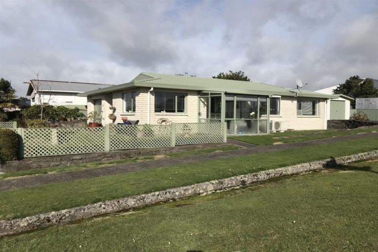 Photo of property in 27 Juliet Street, Stratford, 4332