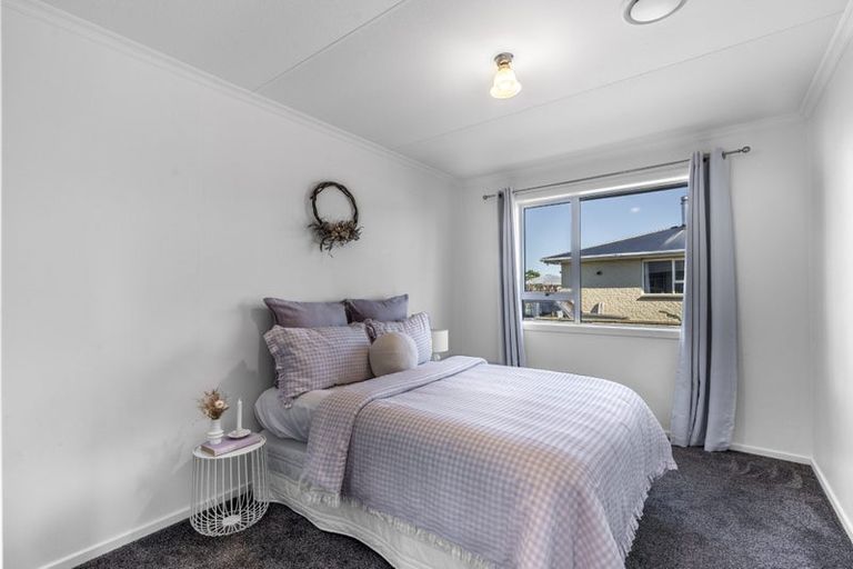 Photo of property in 34 Lothian Crescent, Strathern, Invercargill, 9812