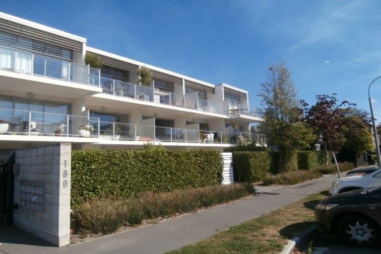 Photo of property in 8/180 Peterborough Street, Christchurch Central, Christchurch, 8013