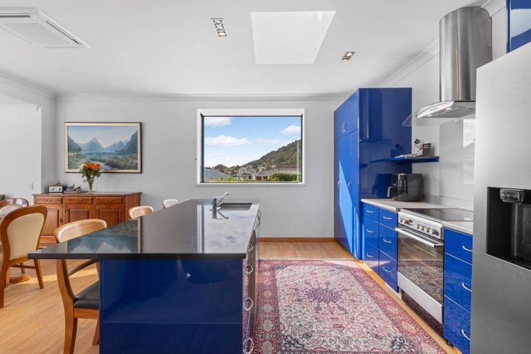 Photo of property in 41a Waikawa Road, Picton, 7220