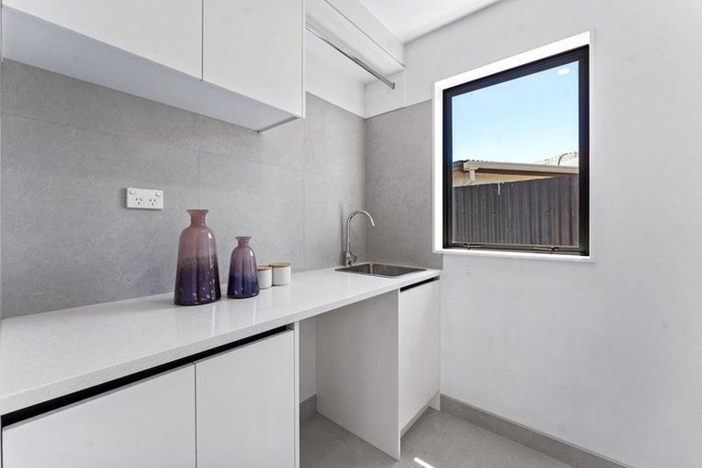 Photo of property in 38a Hyperion Drive, Randwick Park, Auckland, 2105