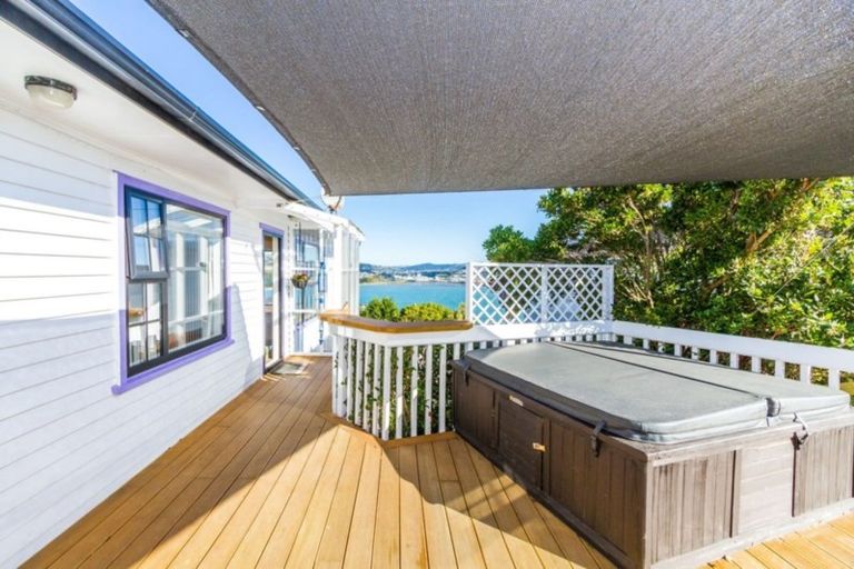 Photo of property in 13 Pennant Grove, Titahi Bay, Porirua, 5022