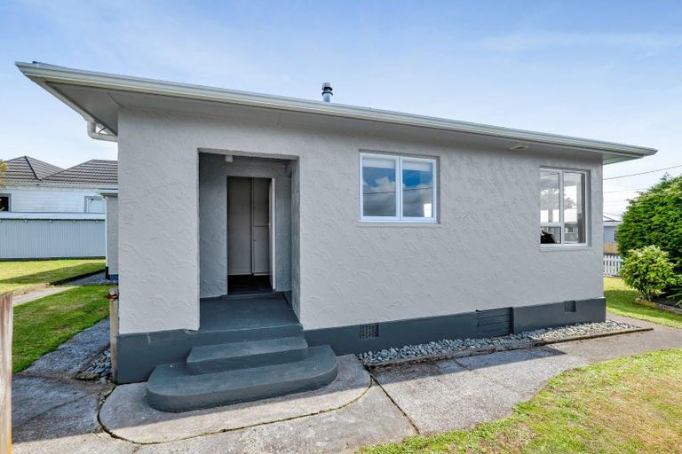 Photo of property in 1 Brecon Road, Stratford, 4332