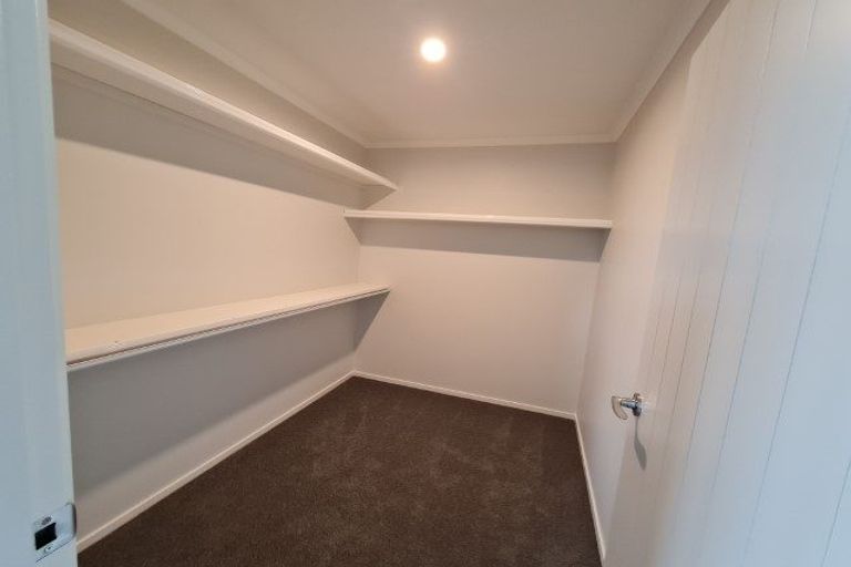 Photo of property in 40 Whatumairangi Way, Owhata, Rotorua, 3010