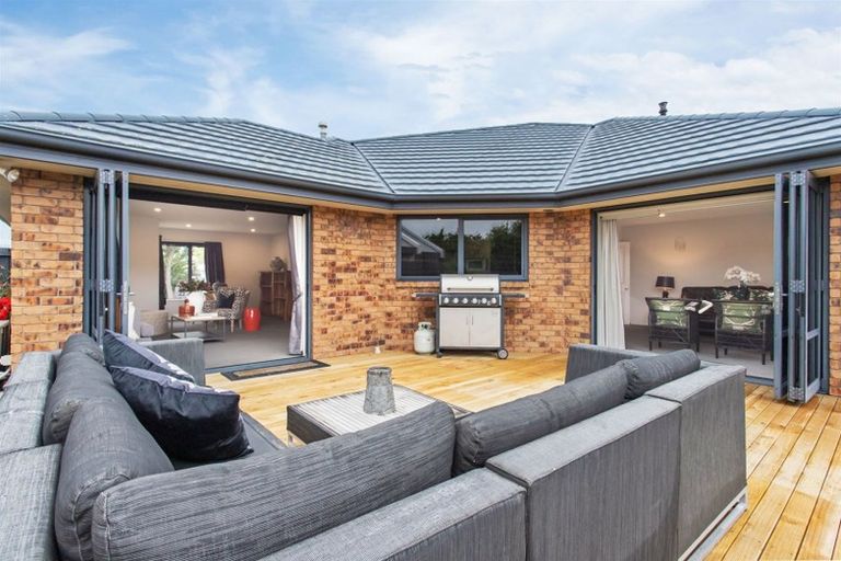 Photo of property in 5 Mahuri Street, Parklands, Christchurch, 8083