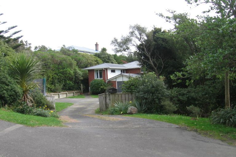 Photo of property in 44 Chesterton Street, Johnsonville, Wellington, 6037