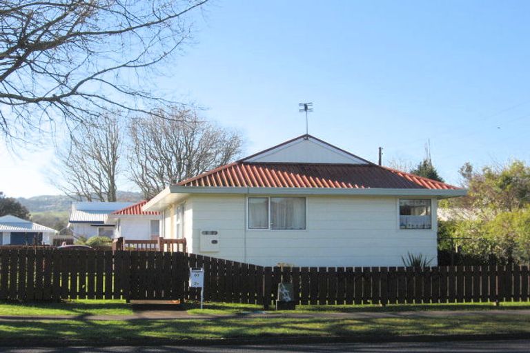 Photo of property in 80 Kelvin Road, Papakura, 2110