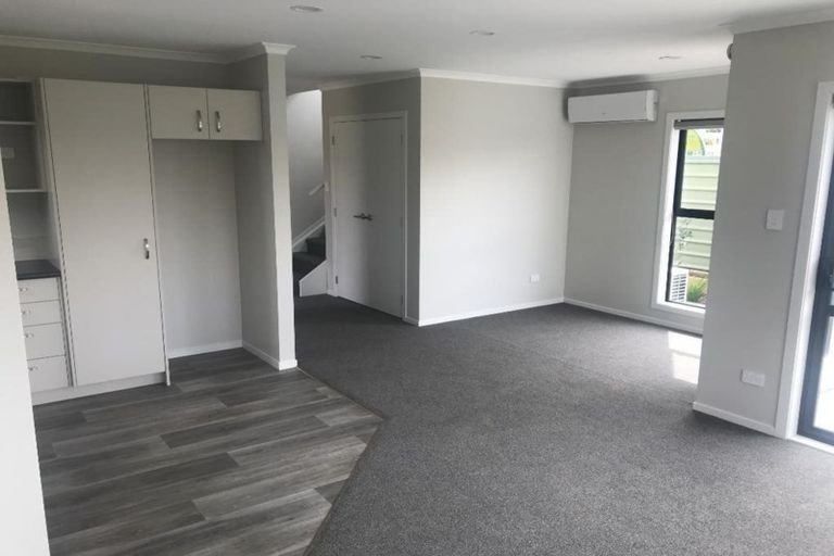 Photo of property in 2u4 Lambert Court, Glenview, Hamilton, 3206