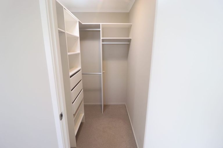 Photo of property in 9 Touhou Road, Hobsonville, Auckland, 0616