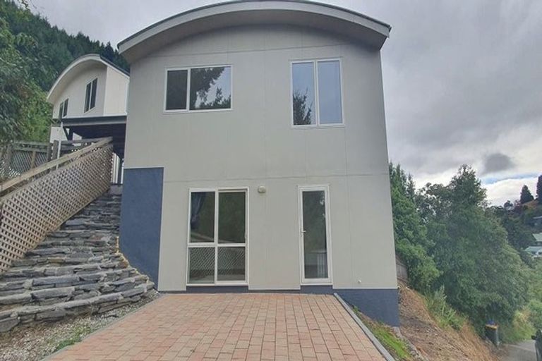Photo of property in 32b Dart Place, Fernhill, Queenstown, 9300