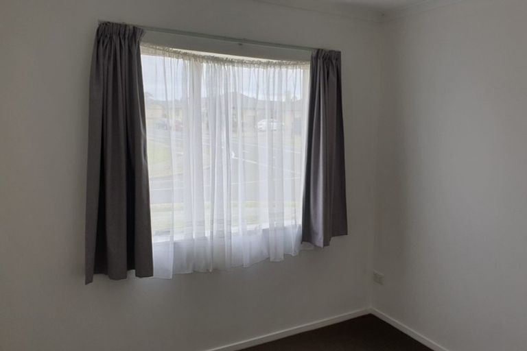 Photo of property in 37 Innisowen Place, Flat Bush, Auckland, 2019