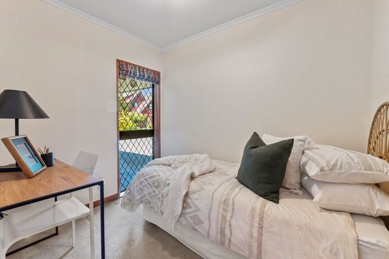 Photo of property in 3 Dresdan Court, Hokowhitu, Palmerston North, 4410