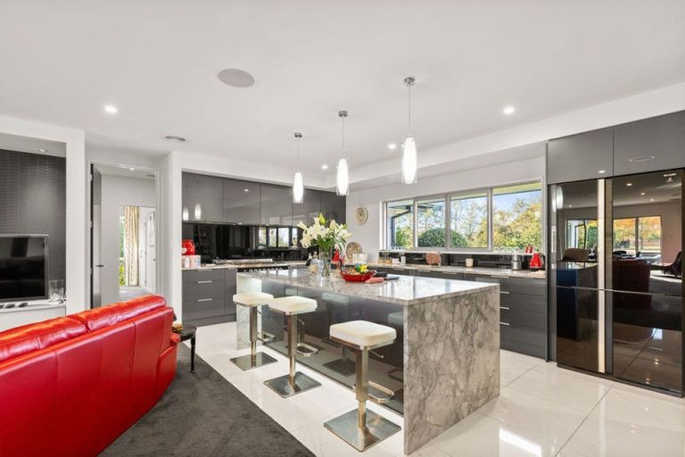 Photo of property in 92 Hodgens Road, Prebbleton, 7676