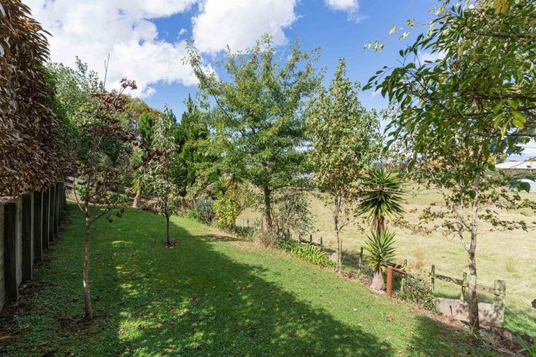 Photo of property in 111 Fraser Drive, Feilding, 4702