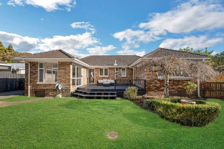 Photo of property in 9 Bunnythorpe Road, Papakura, 2110