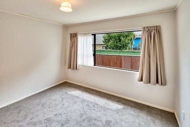 Photo of property in 8 Plateau Road, Te Marua, Upper Hutt, 5018