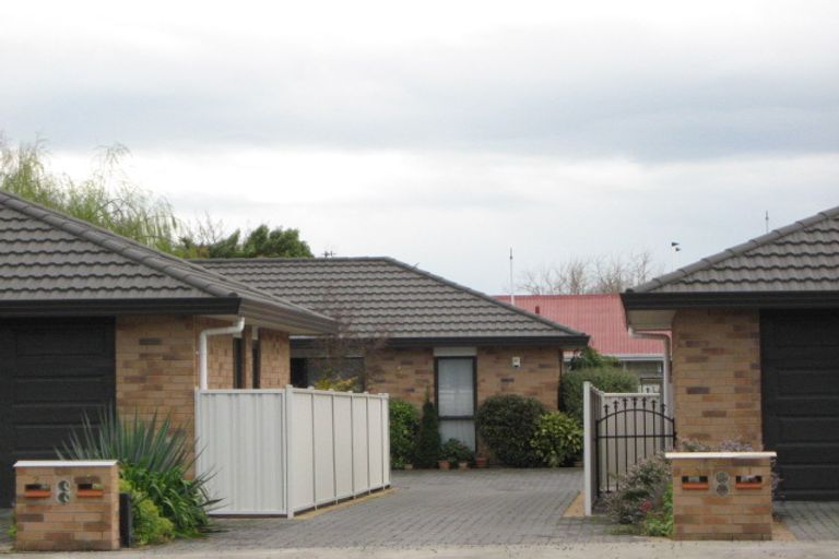 Photo of property in 2/28 Te Aute Road, Havelock North, 4130