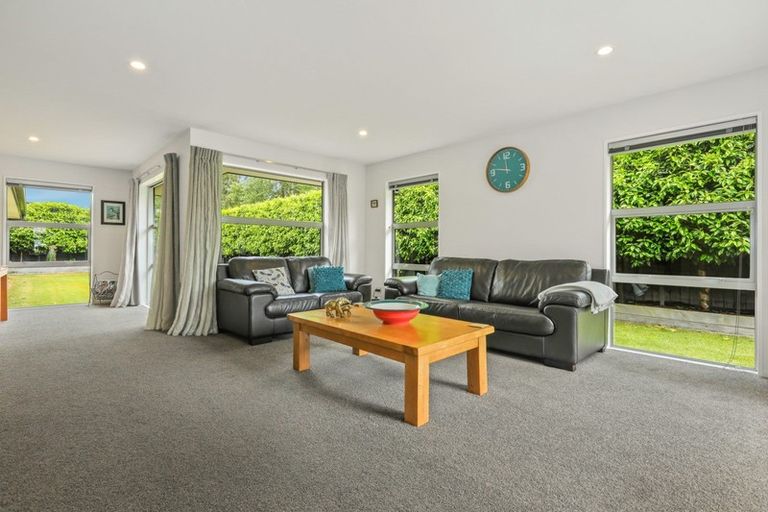 Photo of property in 3 Overton Place, Prebbleton, 7604