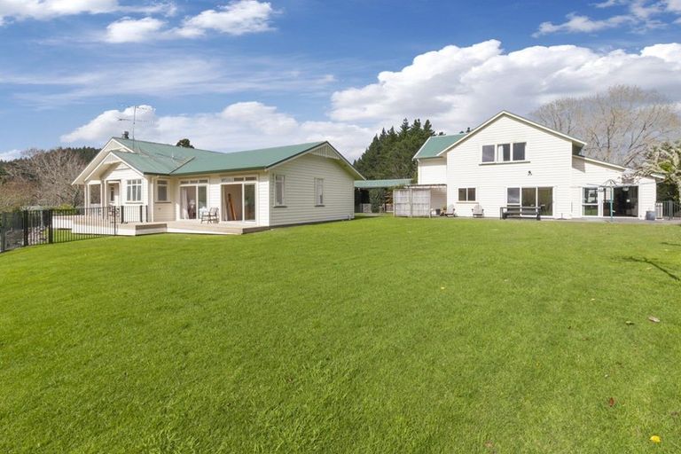 Photo of property in 683 Ararimu Valley Road, Helensville, Waimauku, 0882