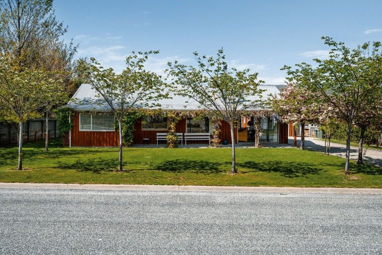 Photo of property in 56 Mount Iron Drive, Wanaka, 9305
