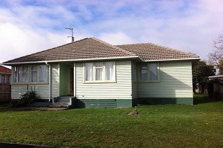 Photo of property in 4 Douglas Street, Balclutha, 9230