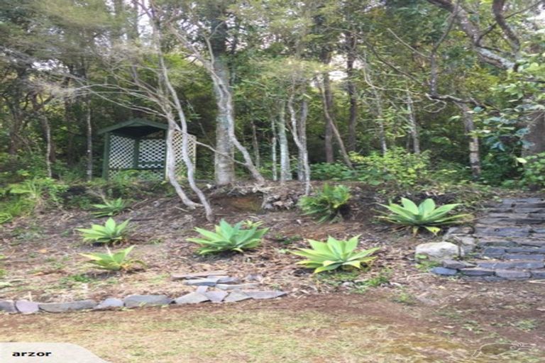 Photo of property in 127 Park Avenue, Whangamata, 3620