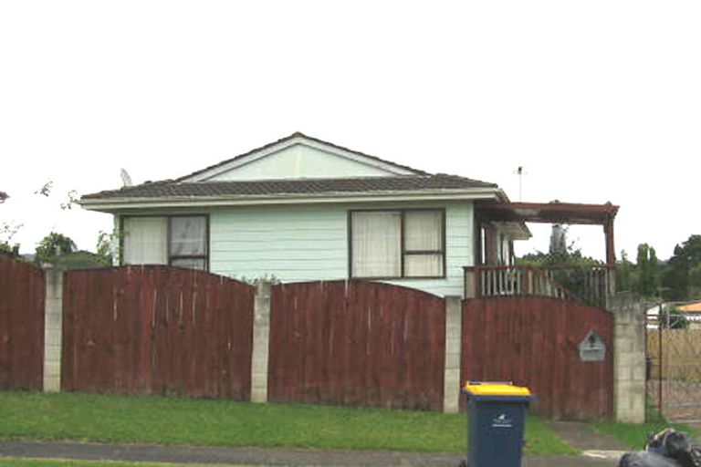 Photo of property in 7 Mayer Place, Ranui, Auckland, 0612