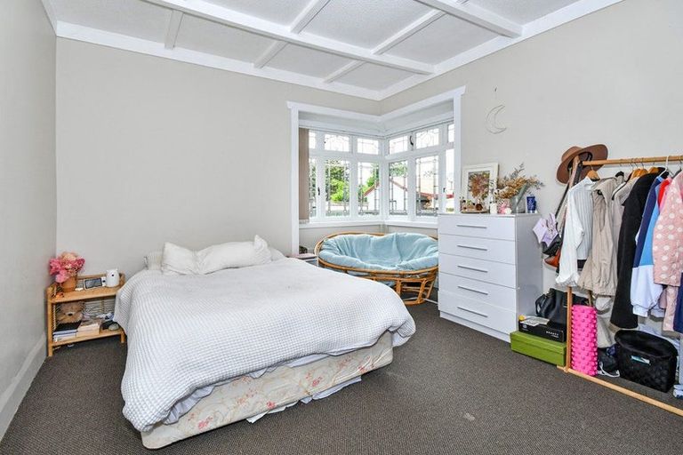 Photo of property in 10a Sturdee Road, Manurewa, Auckland, 2102