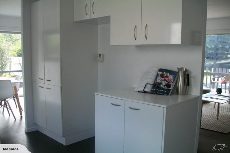 Photo of property in 24 Garton Drive, Massey, Auckland, 0614