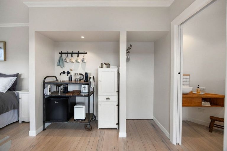 Photo of property in 27 Bryce Street, Cambridge, 3434