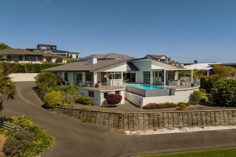 Photo of property in 101rc Waikite Road, Welcome Bay, Tauranga, 3175